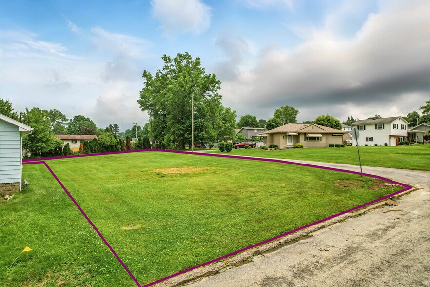 331 9th St, Sharpsville, PA à vendre - Aérien - Image 1 de 14