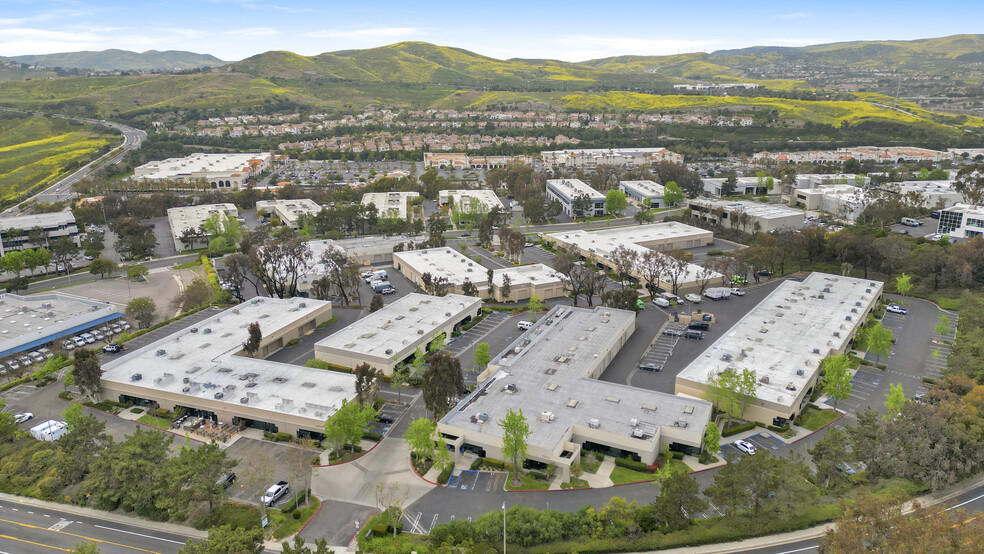 946 Calle Amanecer, San Clemente, CA for lease - Aerial - Image 1 of 8