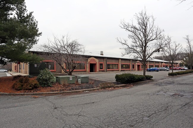 Plus de détails pour 60-76 Robinson St, Pottstown, PA - Industriel à louer