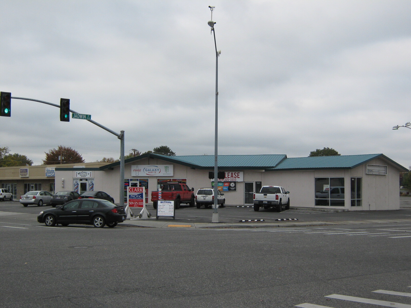 1301 Jadwin Ave, Richland, WA for sale Primary Photo- Image 1 of 22