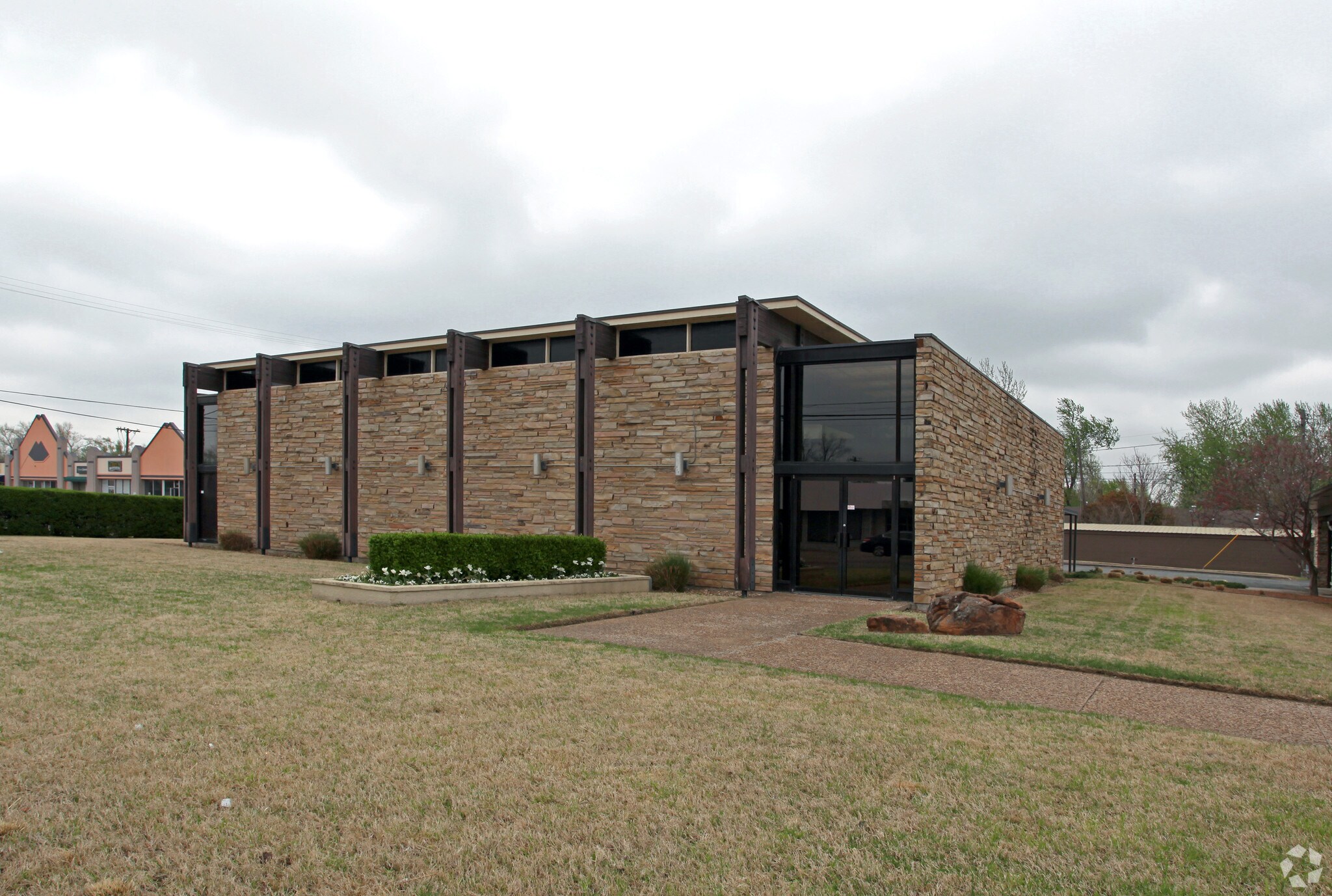 3841-2 S Peoria Ave, Tulsa, OK à vendre Photo principale- Image 1 de 3