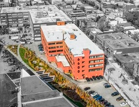 6600 Rue Saint-Urbain, Montréal, QC - AERIAL  map view