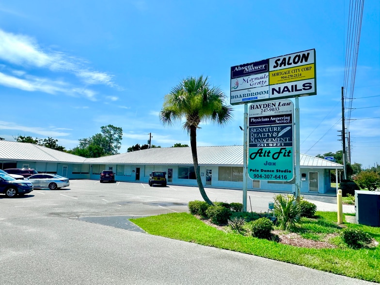 1301 Penman Rd, Jacksonville Beach, FL for lease - Building Photo - Image 1 of 7