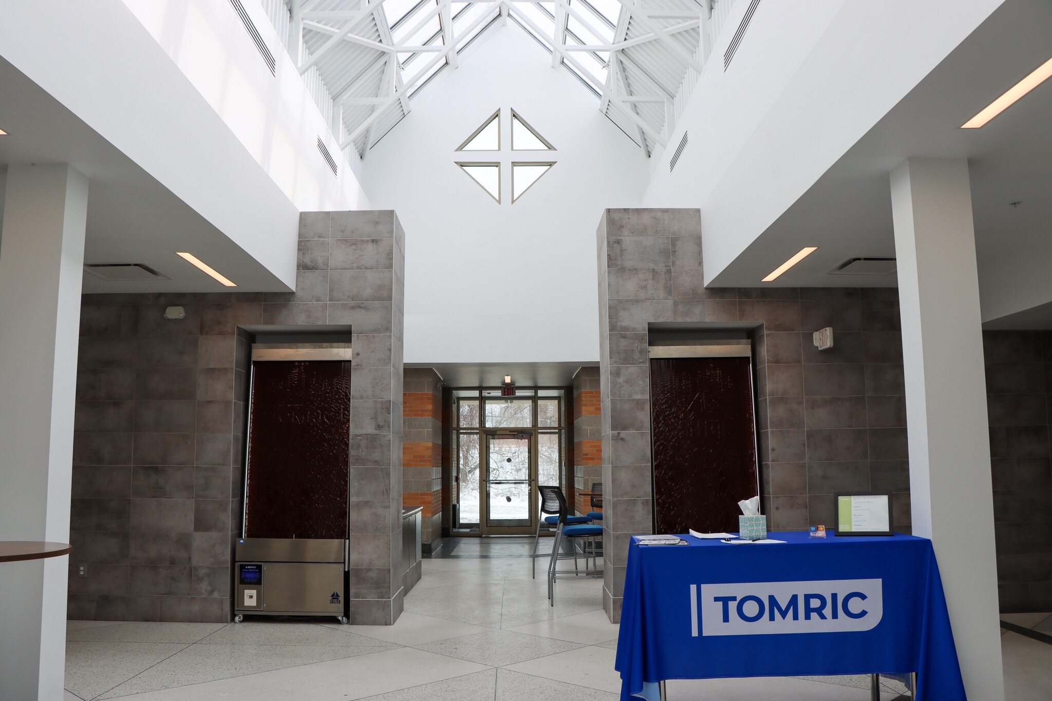 85 River Rock Dr, Buffalo, NY for lease Interior Photo- Image 1 of 30