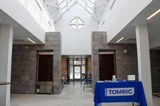 85 River Rock Dr, Buffalo, NY for lease Interior Photo- Image 1 of 30