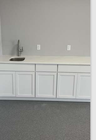 19 Gage Ave NE, Madelia, MN for lease - Building Photo - Image 2 of 5