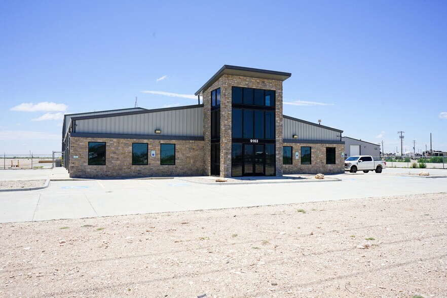 9163 W Murphy St, Odessa, TX à louer - Photo du bâtiment - Image 3 de 17