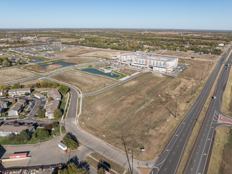 Kellogg & Andover Rd, Andover, KS à vendre - Photo du bâtiment - Image 3 de 5