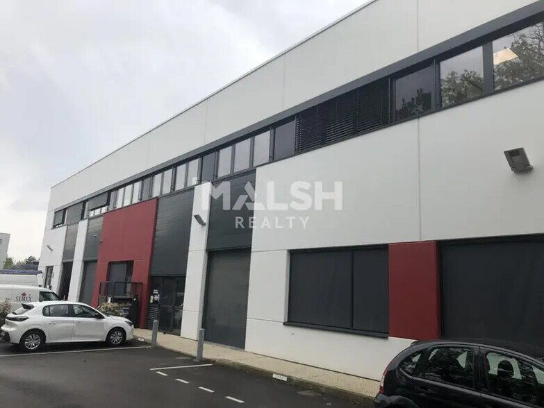 Flex dans Dardilly à louer - Photo du bâtiment - Image 2 de 33