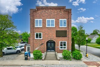 Plus de détails pour 116 S Jackson St, Spring Lake, MI - Commerce de détail à vendre