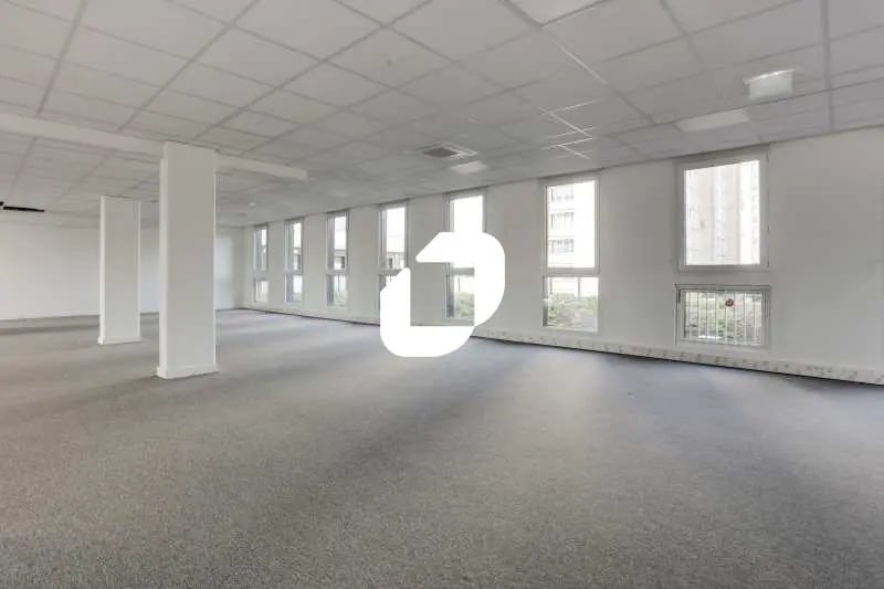 5 Rue Christophe Colomb, Orly for lease - Building Photo - Image 3 of 11