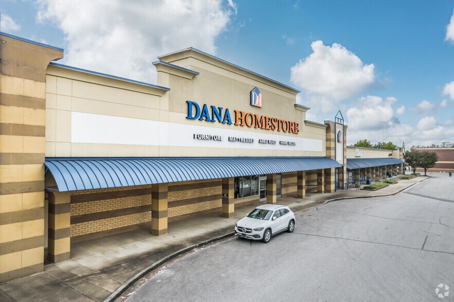 7915-7931 Winchester Rd, Memphis, TN for lease - Building Photo - Image 3 of 6