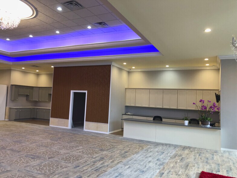 12838 Murphy Rd, Stafford, TX à vendre - Photo du bâtiment - Image 2 de 34