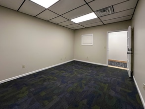 2095 S Main St, Waterbury, CT à louer Photo intérieure- Image 1 de 3