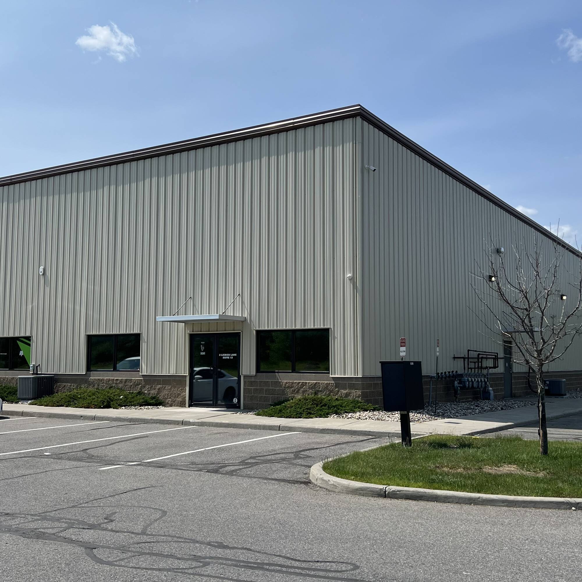 3 Liebich Ln, Clifton Park, NY for lease Building Photo- Image 1 of 6