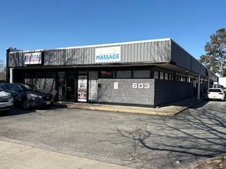 Plus de détails pour 603 J Clyde Morris Blvd, Newport News, VA - Bureau/Commerce de détail à louer