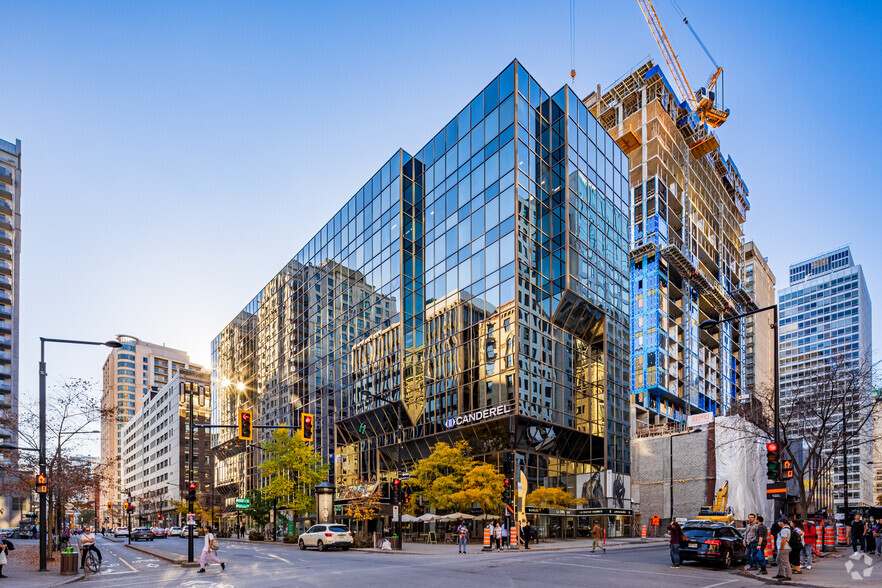 2000 Rue Peel, Montréal, QC à louer - Photo du bâtiment - Image 1 de 4