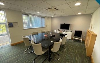 Unit 1 Leekbrook Way, Leek à louer Photo intérieure- Image 1 de 1