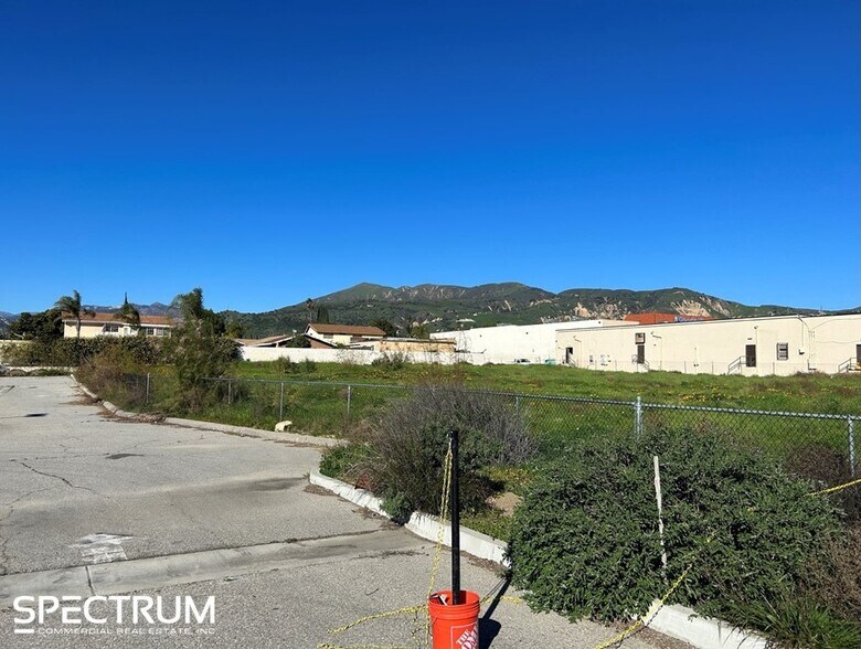 781 Ventura Street, Fillmore, CA à vendre - Photo du bâtiment - Image 3 de 4