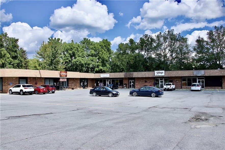 24 Maple Ave, Bloomfield, NY for lease - Building Photo - Image 2 of 15