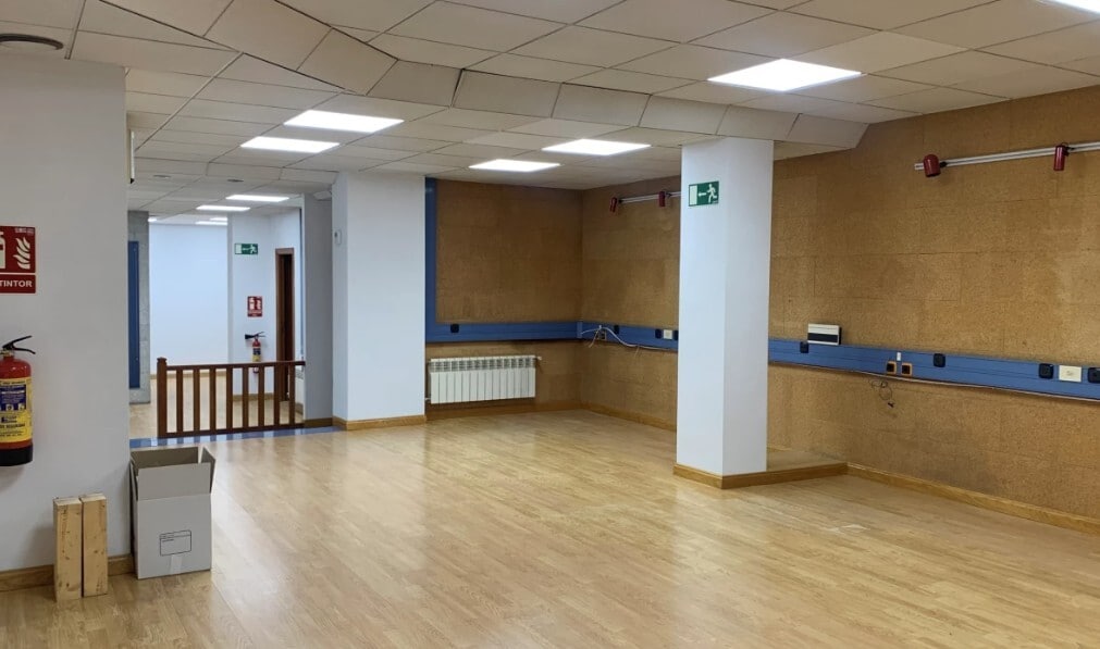 Calle de Eduardo Marquina, 20, Ávila, Ávila for lease Interior Photo- Image 1 of 2