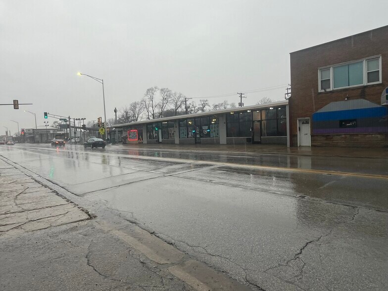 1250-1254 W 127th St, Calumet Park, IL à vendre - Photo du bâtiment - Image 3 de 36