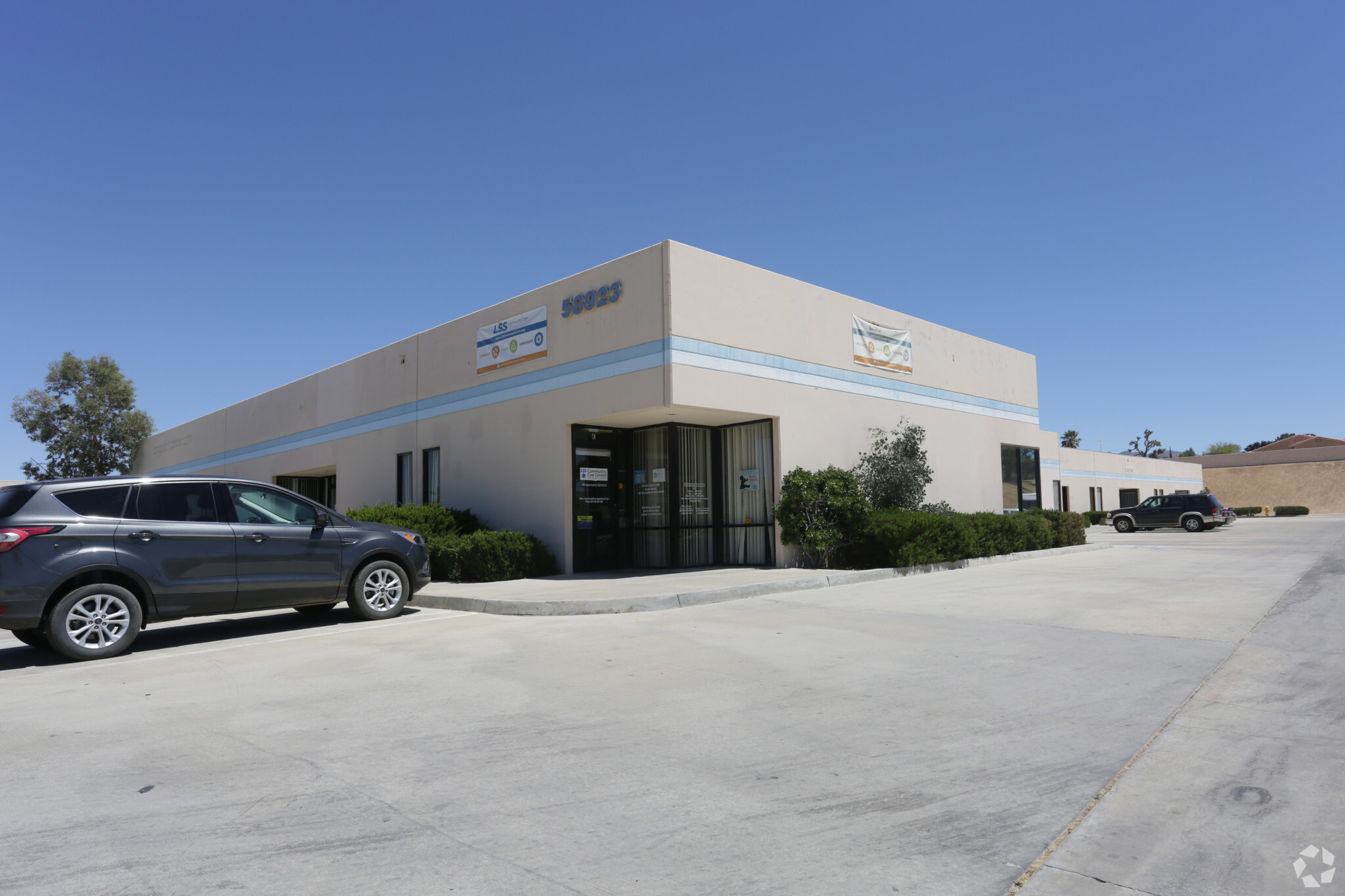 58967 Business Center Dr, Yucca Valley, CA for sale Primary Photo- Image 1 of 1