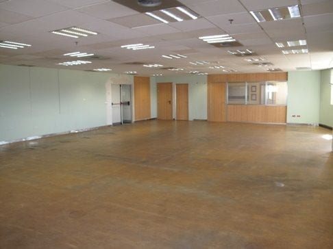Calle Reyes Católicos, 18, Alcobendas, Madrid for lease - Building Photo - Image 2 of 7