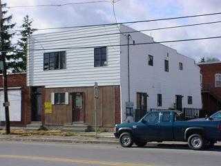 Main St. Portfolio portefeuille de 2 propriétés à vendre sur LoopNet.ca - Photo principale - Image 2 de 2