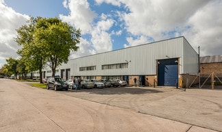 Plus de détails pour Barton Dock Rd, Manchester - Industriel à louer