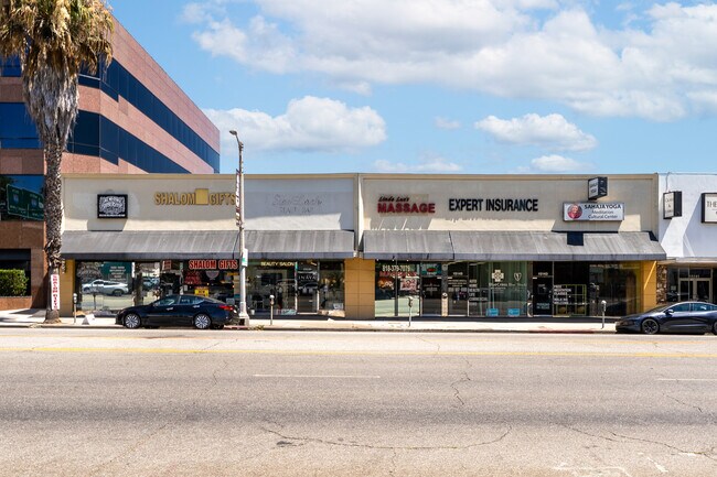 More details for 15143-15153 Ventura Blvd, Sherman Oaks, CA - Retail for Sale