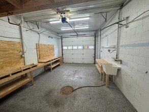 11 Front St, Springfield, MA for lease Interior Photo- Image 2 of 3