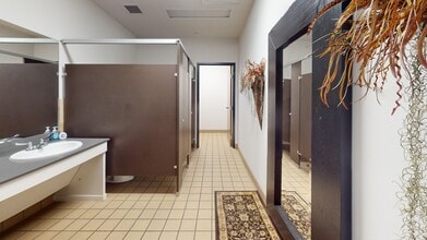 2500 NE Inner Loop, Georgetown, TX for lease Interior Photo- Image 2 of 6