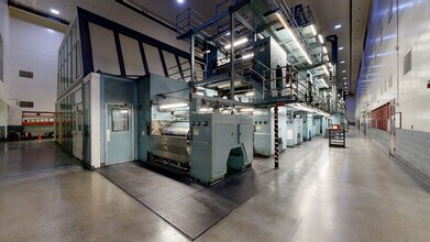 22600 N 19th Ave, Phoenix, AZ for lease Matterport 3D Scan- Image 2 of 16