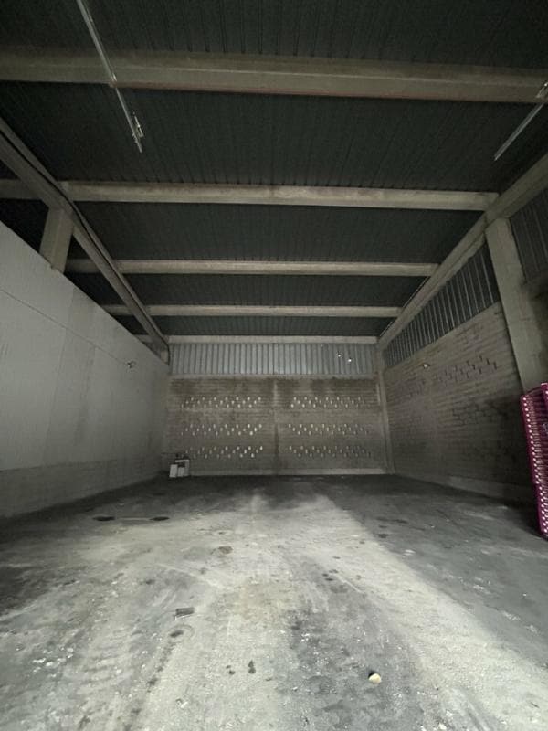 Industrial in Châteaurenard for lease Interior Photo- Image 1 of 7
