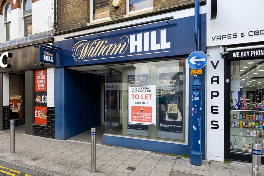 27 Chertsey Rd, Woking for lease - Building Photo - Image 2 of 2