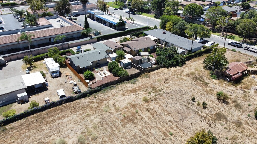 1010 Cachuma Ave, Ventura, CA for sale - Building Photo - Image 2 of 17