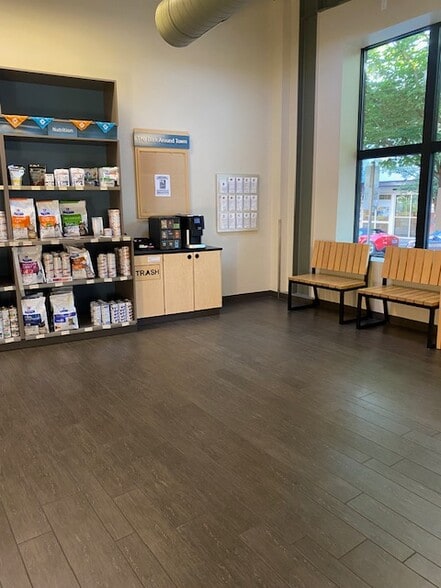 35 NW 20th Pl, Portland, OR à louer - Photo intérieure - Image 3 de 9