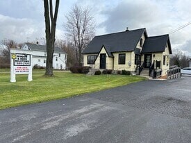 Plus de détails pour 7767 Transit Rd, East Amherst, NY - Commerce de détail à vendre