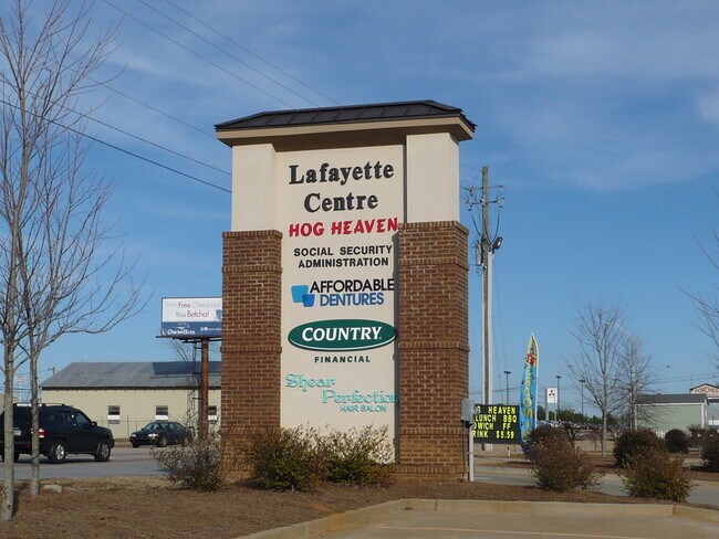 Plus de détails pour 1300-1302 Lafayette Pky, Lagrange, GA - Commerce de détail à louer