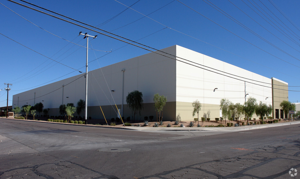 1430 E Hadley St, Phoenix, AZ for lease - Building Photo - Image 2 of 5