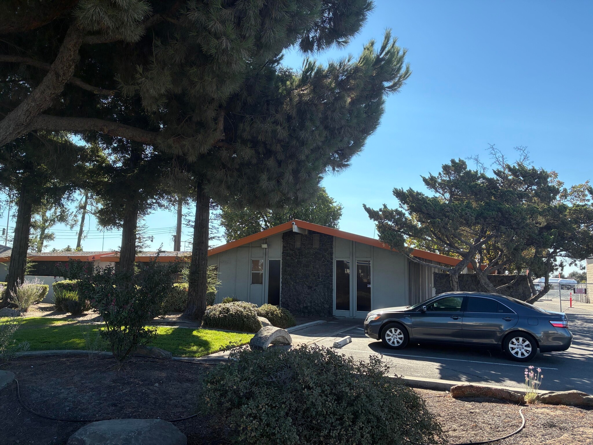 2525 E Mariposa Rd, Stockton, CA for lease Primary Photo- Image 1 of 9