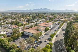 24953 Paseo De Valencia, Laguna Hills, CA - Aérien Vue de la carte
