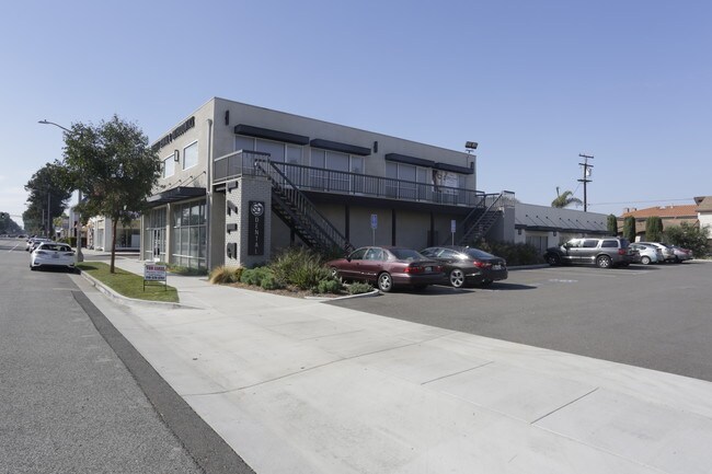 Plus de détails pour 2171 Torrance Blvd, Torrance, CA - Bureau/Commerce de détail à louer