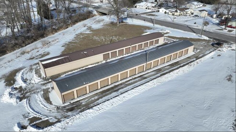 7216 US 421, Monon, IN à vendre - Photo du bâtiment - Image 3 de 3