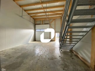 More details for 6 Avenue Louis Pasteur, Maurepas - Flex for Lease