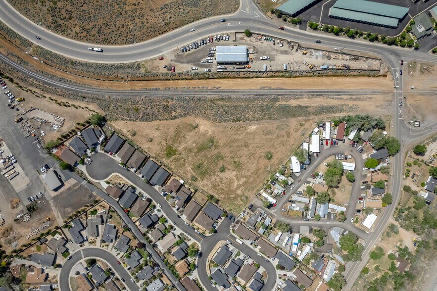 5935 W Ranger Rd, Reno, NV à vendre - Photo du bâtiment - Image 2 de 21