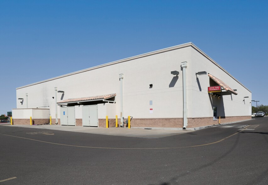 3632 Menaul Blvd NE, Albuquerque, NM à louer - Photo du bâtiment - Image 3 de 4