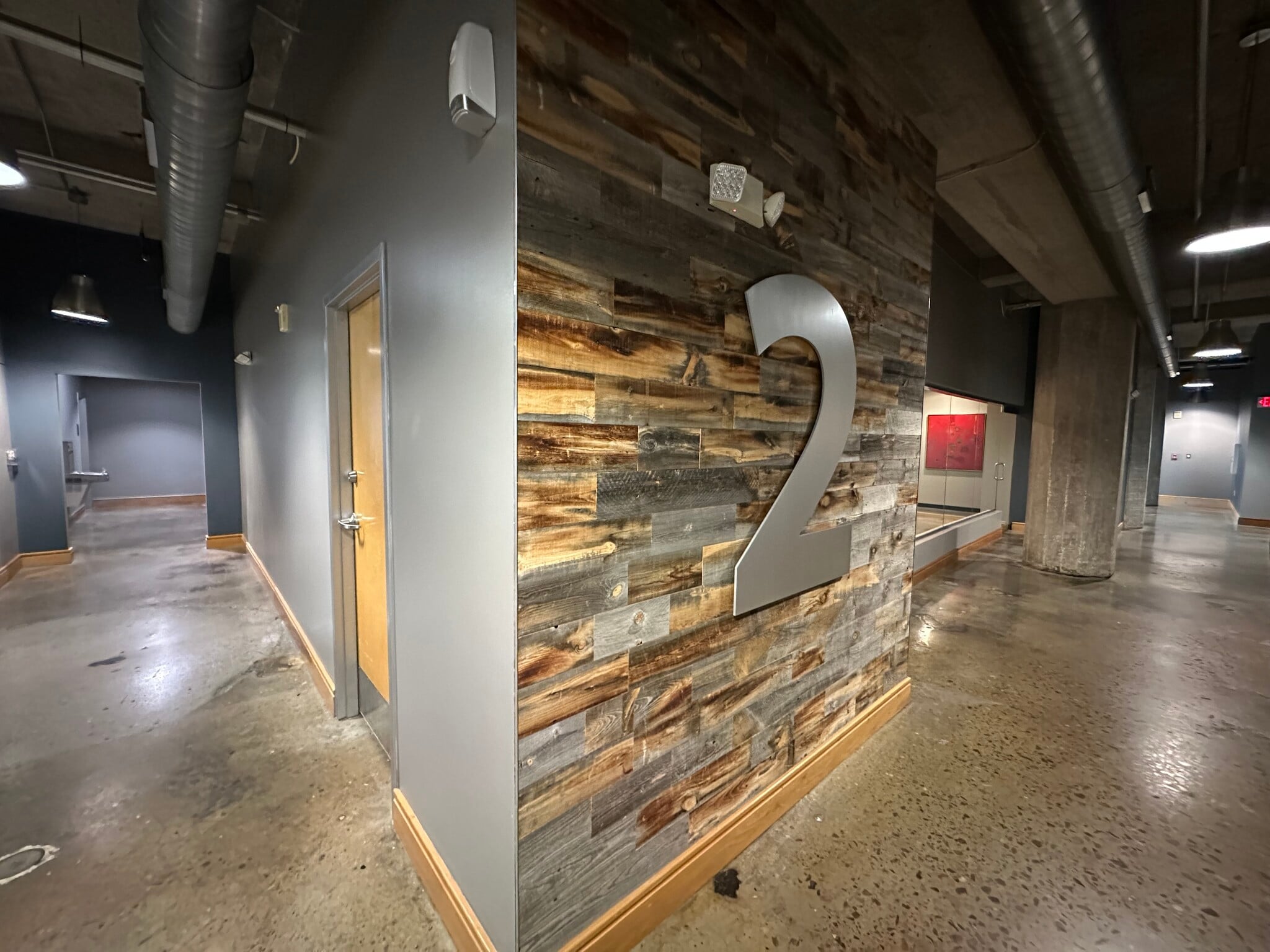 117 W 20th St, Kansas City, MO for lease Interior Photo- Image 1 of 21