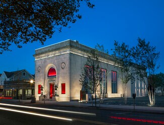 Plus de détails pour 48 Deer Park Ave, Babylon, NY - Commerce de détail à louer